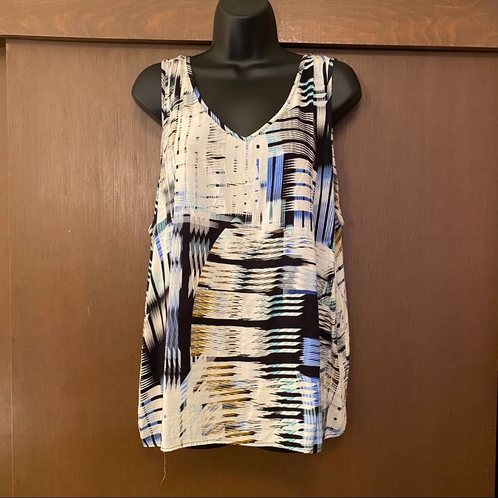 Great condition Forever 21 Strappy back tank top 1X